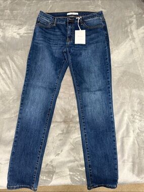 KanCan Dark Wash Skinny Leg Women's Jeans item 72518